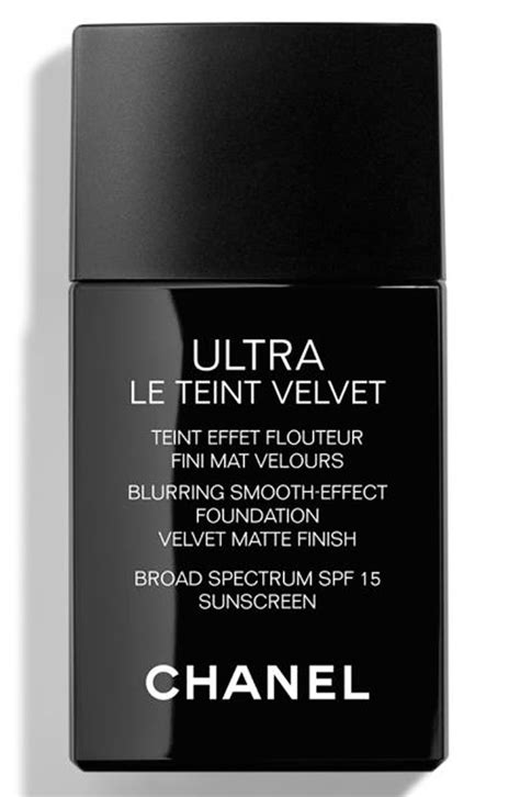 ULTRA LE TEINT VELVET Blurring smo